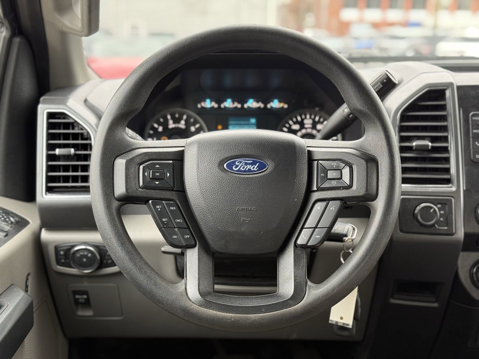 Used 2018 Ford F150 XLT image 17