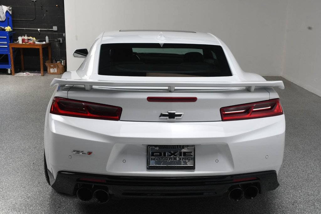 Used 2018 Chevrolet Camaro ZL1 RWD image 17