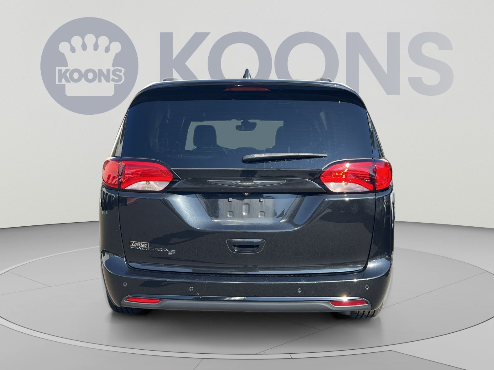 Used 2020 Chrysler Pacifica Touring-L Plus FWD image 5