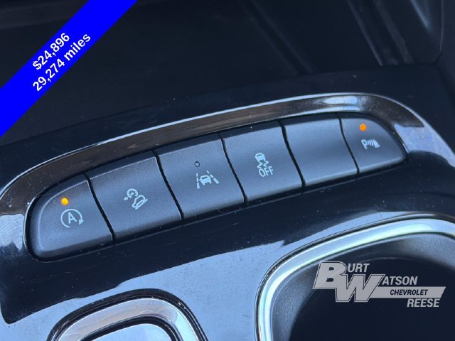 Used 2023 Buick Envision Preferred AWD/4WD image 33