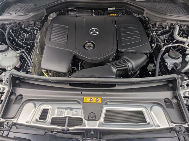 New 2026 Mercedes-Benz GLC 300 image 15