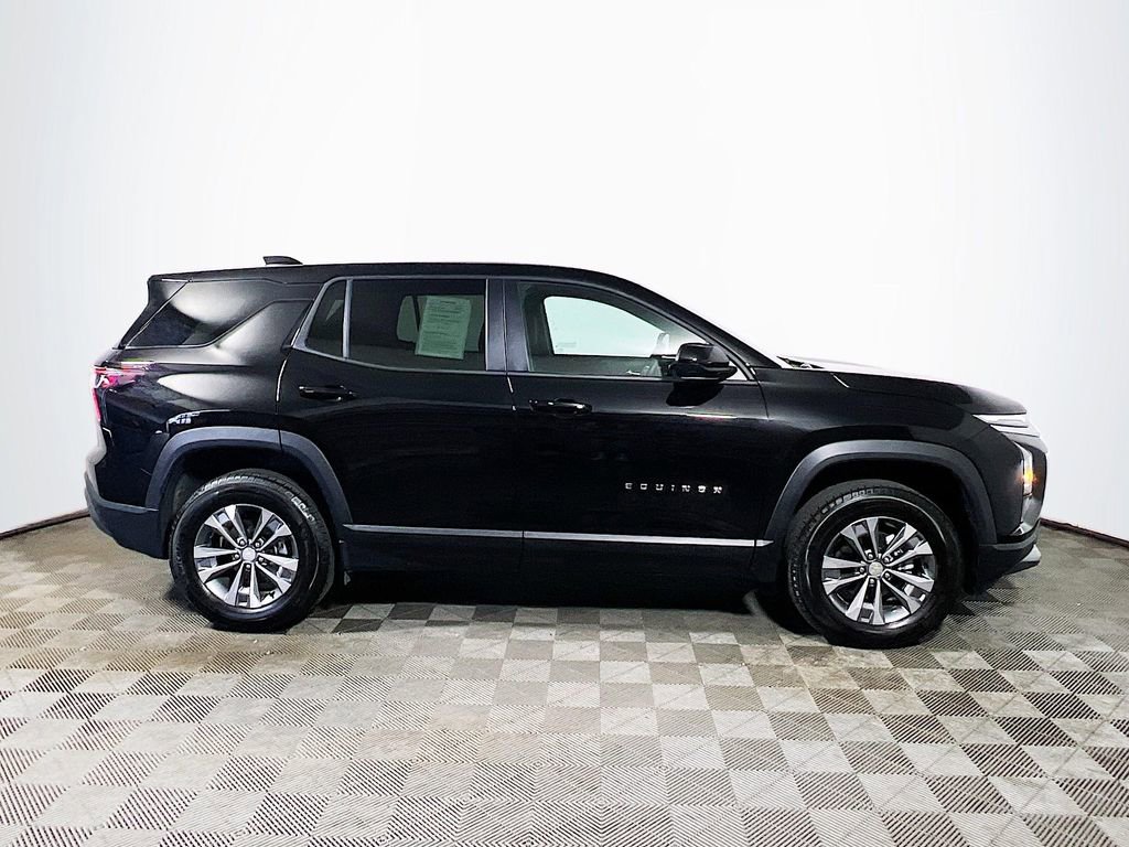 Used 2026 Chevrolet Equinox LT AWD/4WD image 8