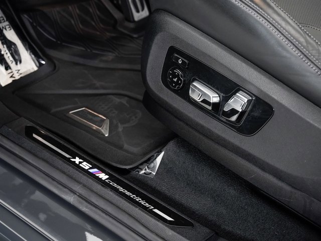 Used 2023 BMW X5 M w/ Competition Package image 12