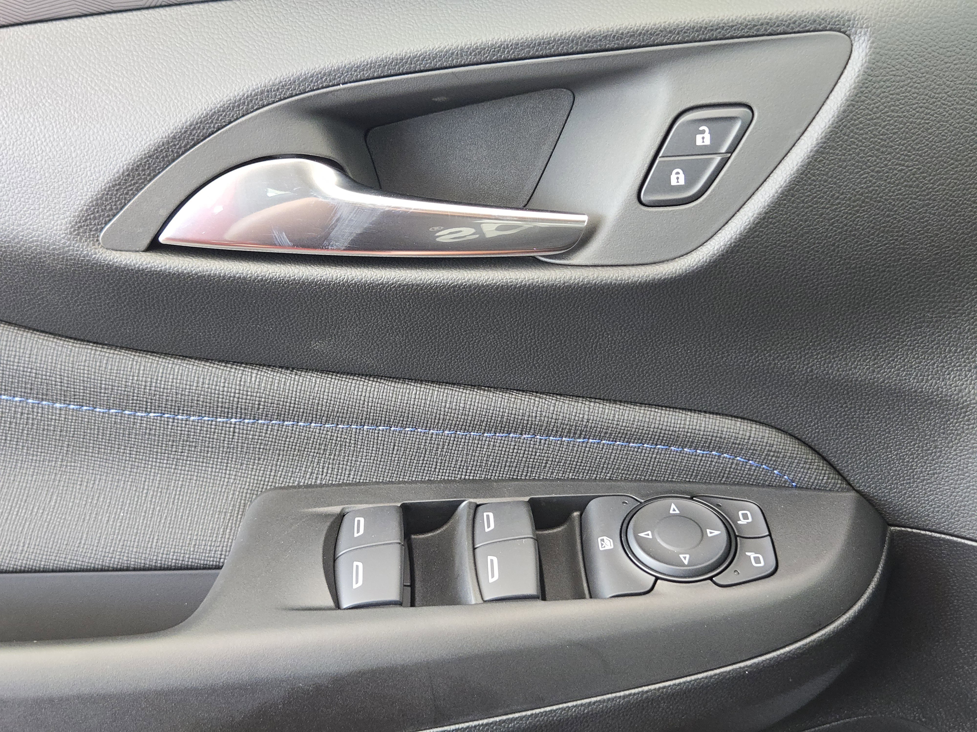 New 2026 Buick Envista Sport Touring w/ Convenience I Package image 15