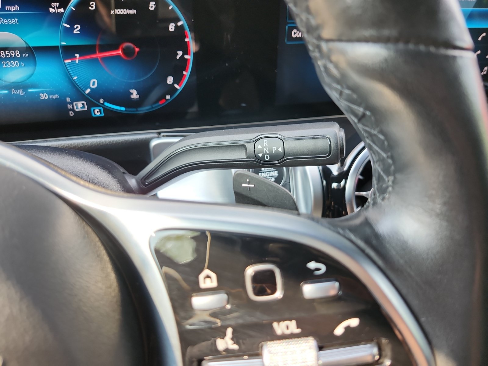 Used 2022 Mercedes-Benz GLB 250 4MATIC image 22