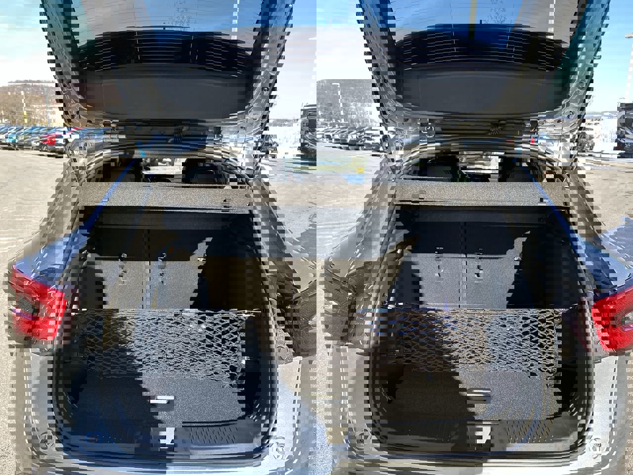 New 2026 Chevrolet Trax RS w/ Sunroof Package image 18