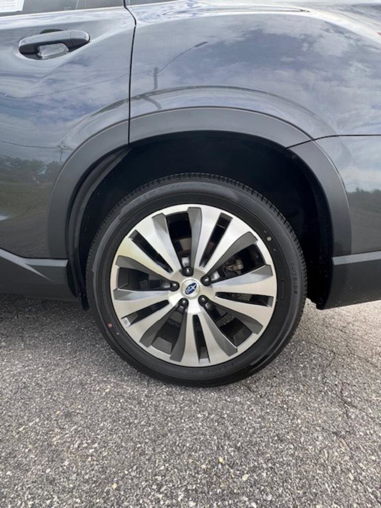 Used 2020 Subaru Ascent Limited w/ Technology Package AWD/4WD image 22