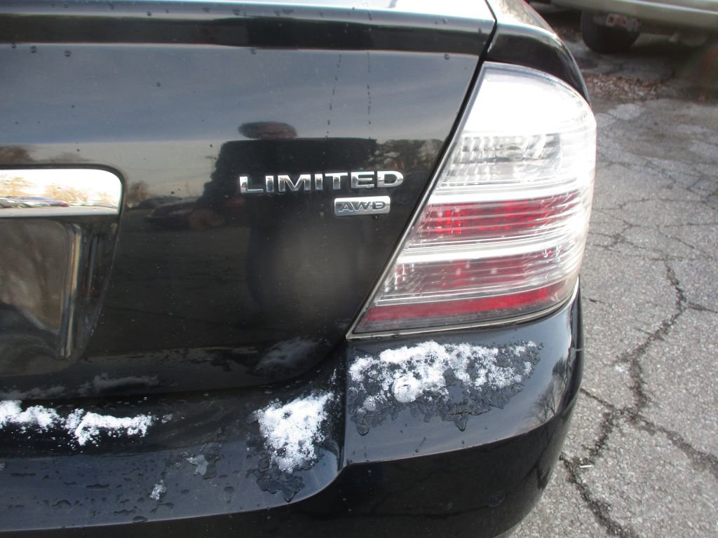 Used 2009 Ford Taurus Limited image 6