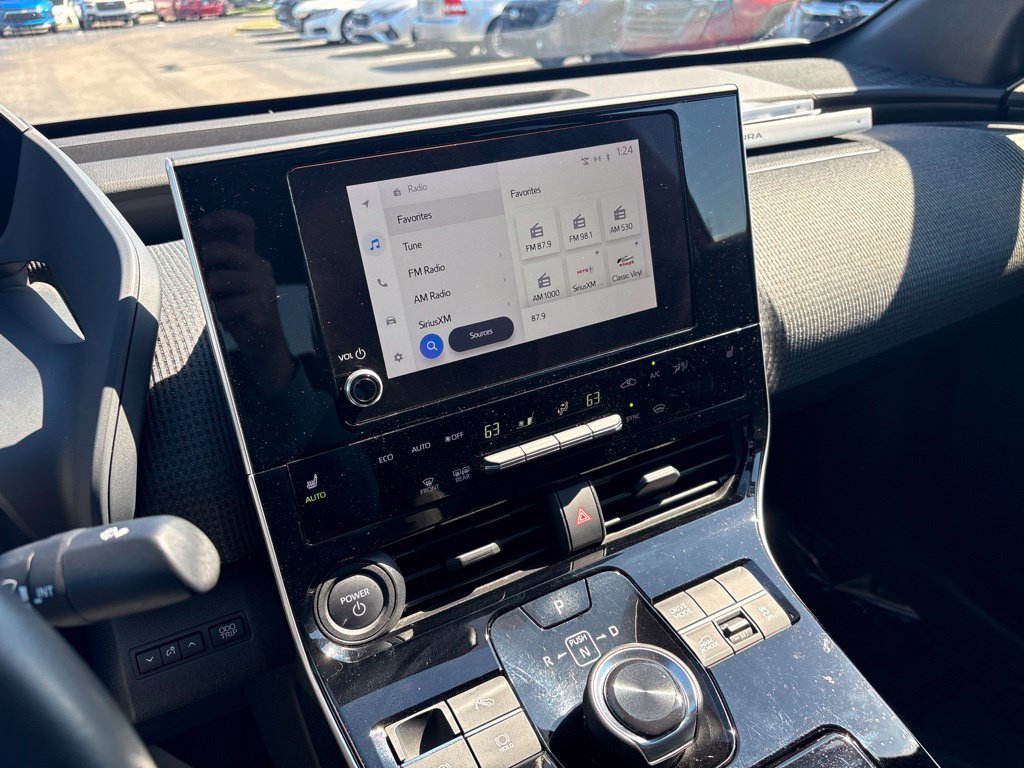 Certified 2023 Subaru Solterra AWD image 12