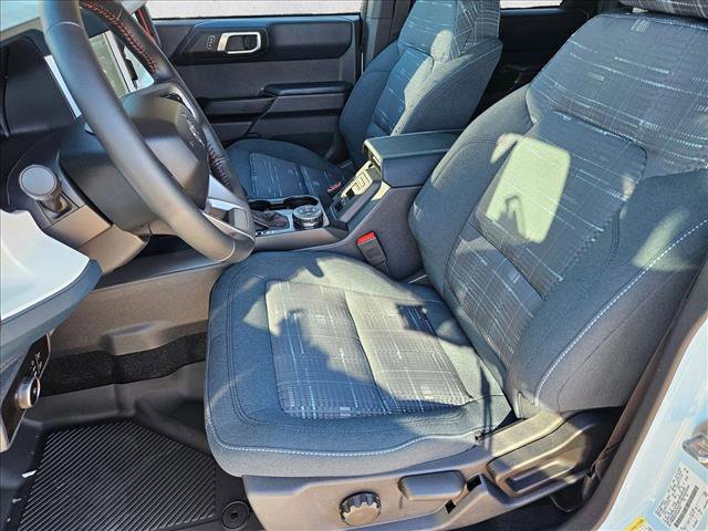 New 2025 Ford Bronco Heritage Edition image 4