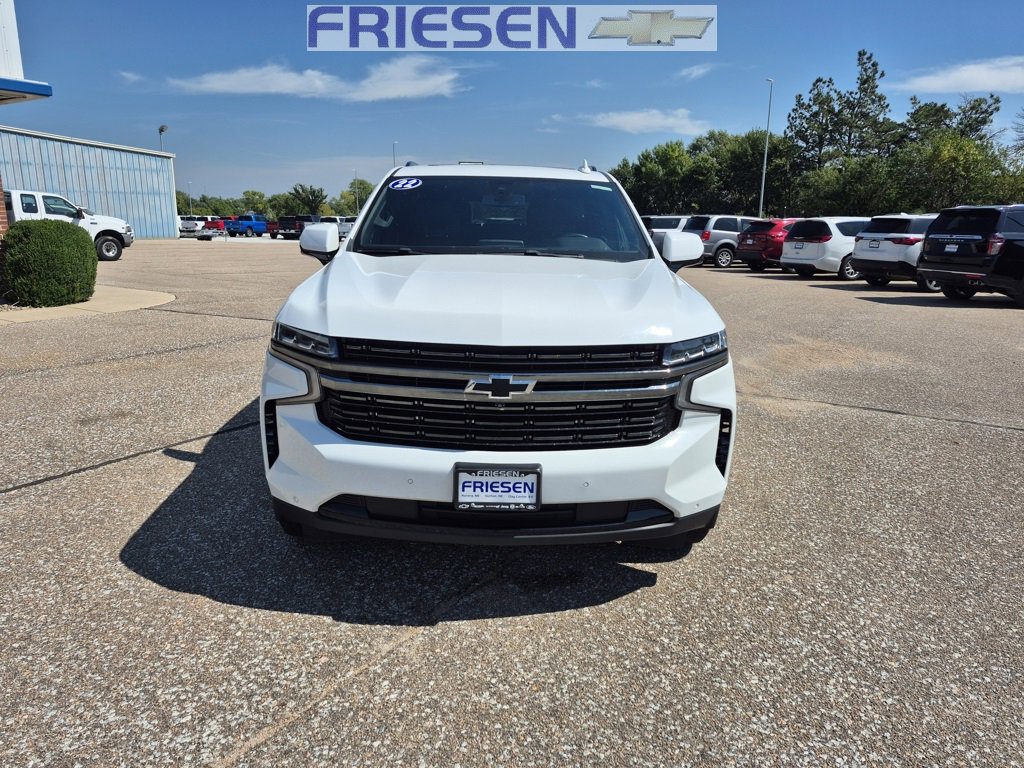 Used 2022 Chevrolet Suburban RST w/ Luxury Package image 9