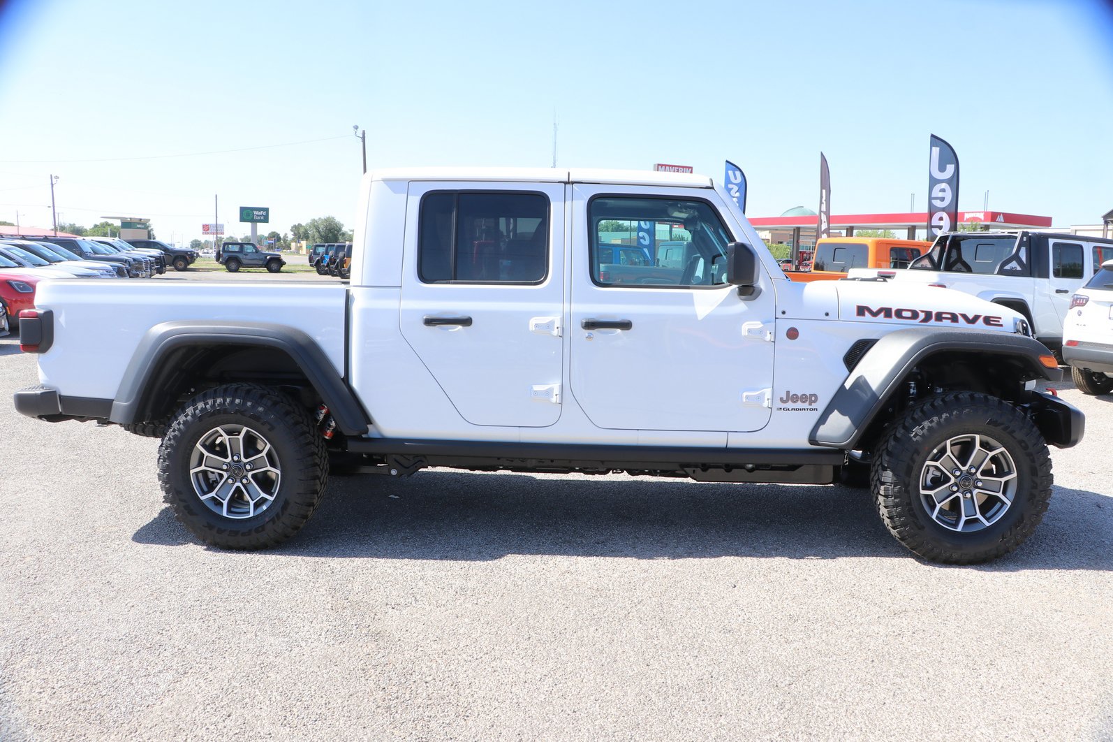 New 2026 Jeep Gladiator Mojave AWD/4WD image 8