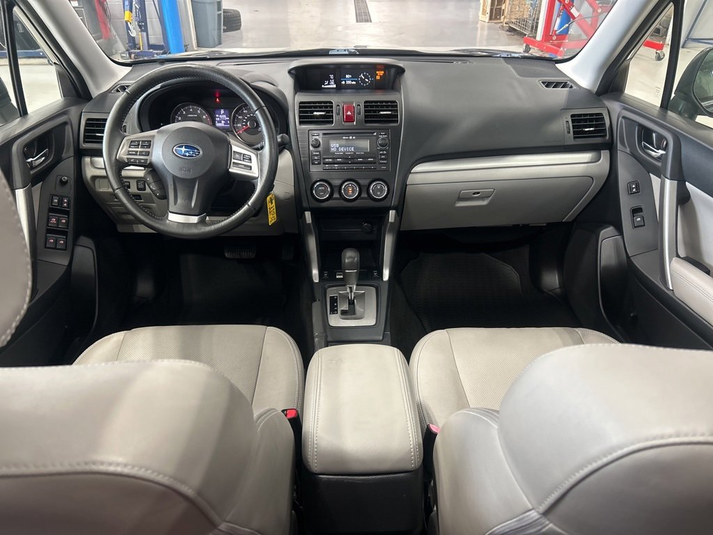 Used 2015 Subaru Forester 2.5i Limited w/ Protection Package #2 image 30