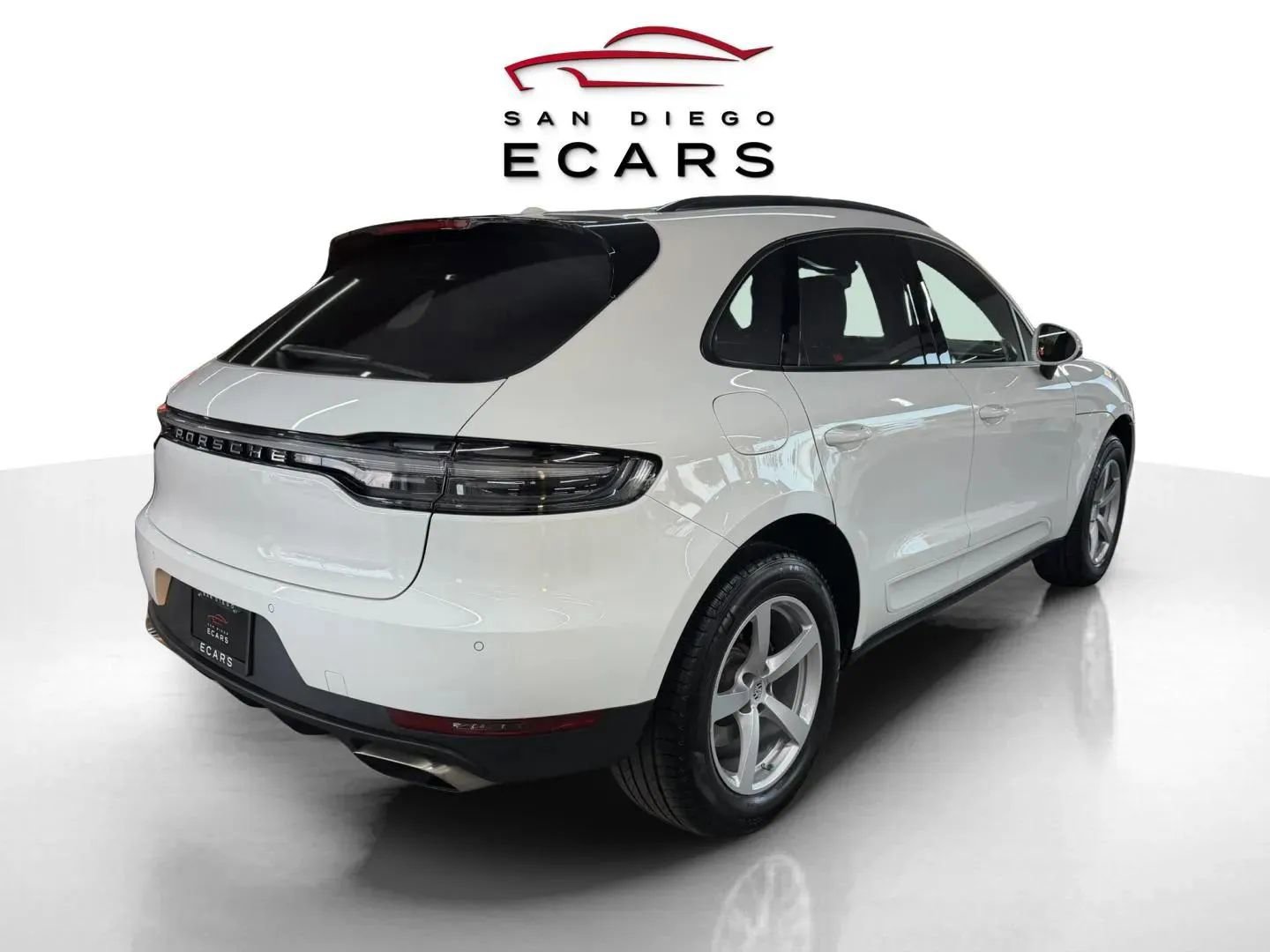 Used 2020 Porsche Macan Sport Edition image 5
