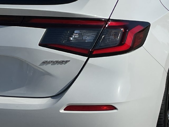 Used 2025 Honda Civic Sport image 6