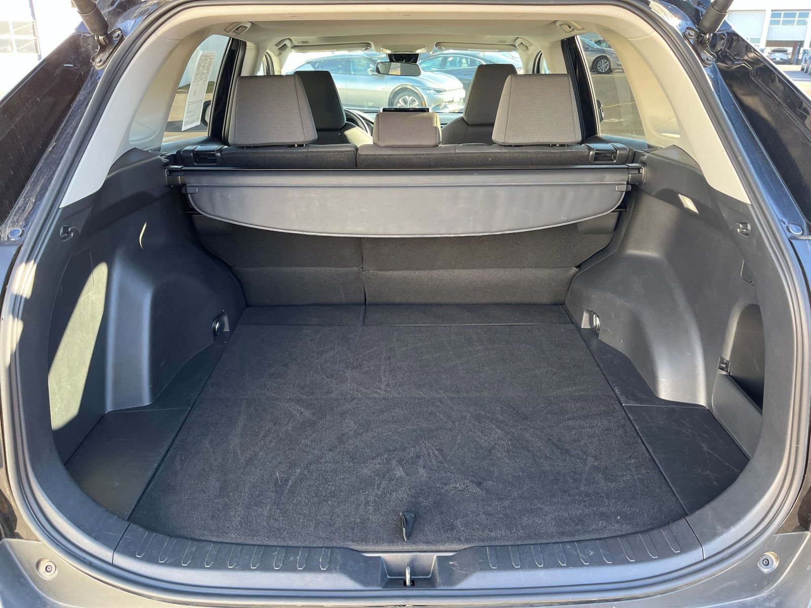 Used 2025 Toyota RAV4 XLE w/ Convenience Package image 35