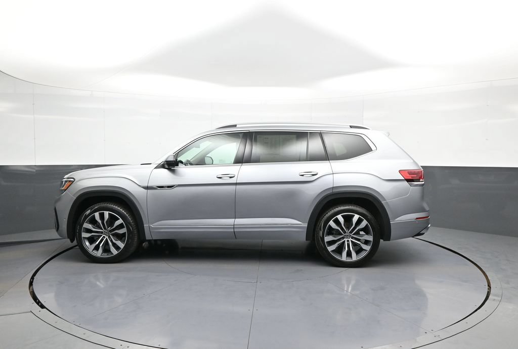 Used 2023 Volkswagen Atlas SEL Premium AWD/4WD image 9