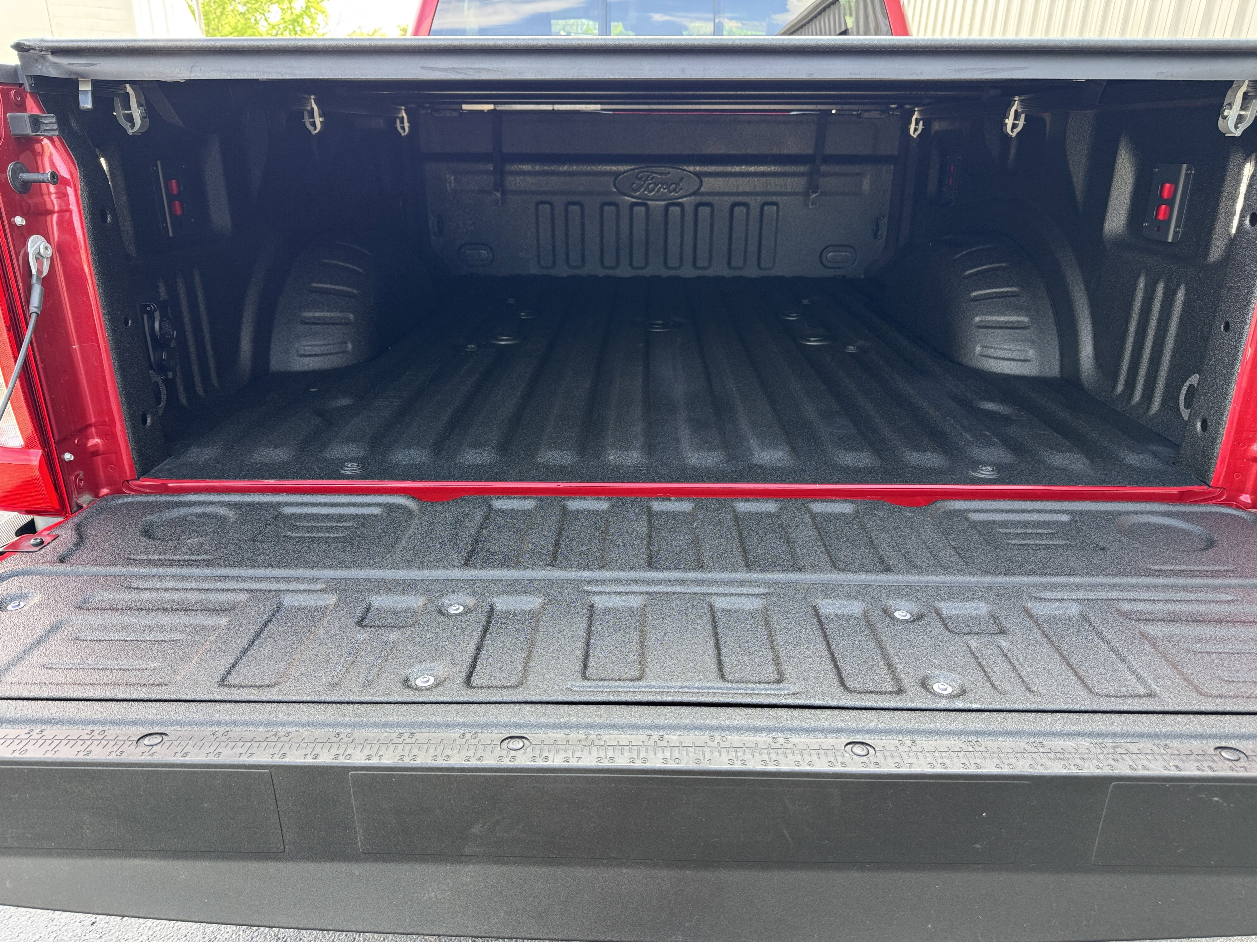 Used 2024 Ford F350 Lariat w/ Chrome Package AWD/4WD image 37