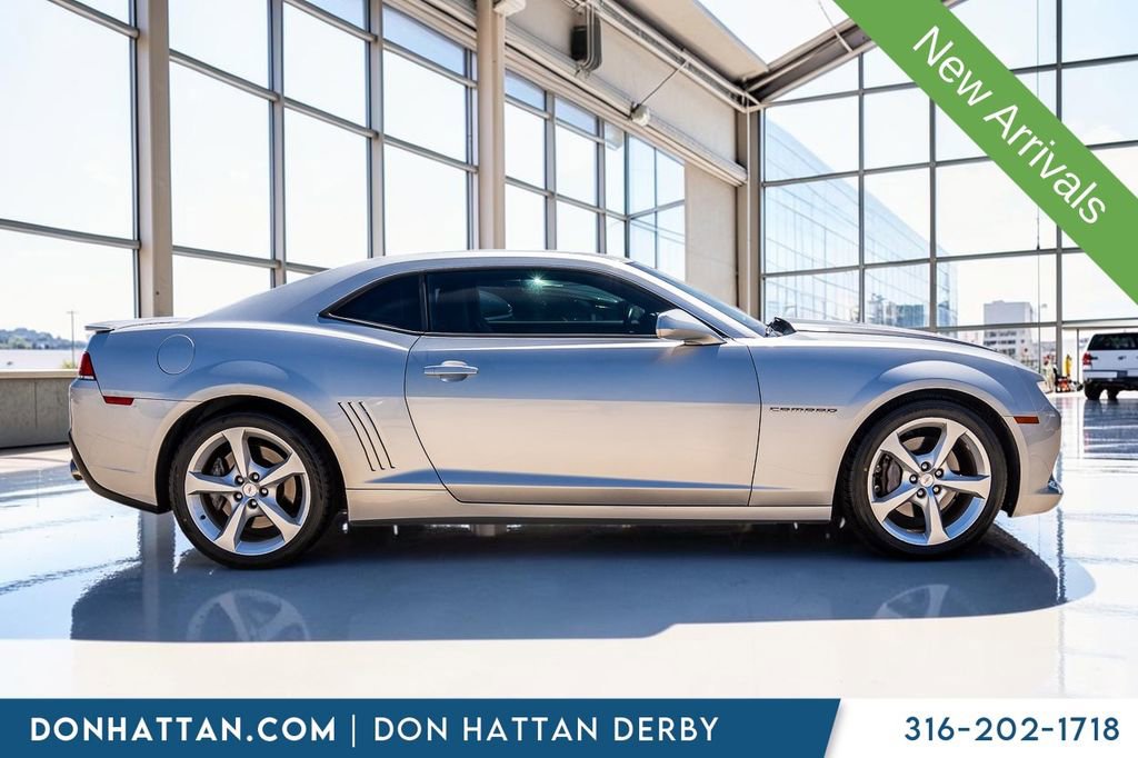 Used 2015 Chevrolet Camaro SS RWD image 24