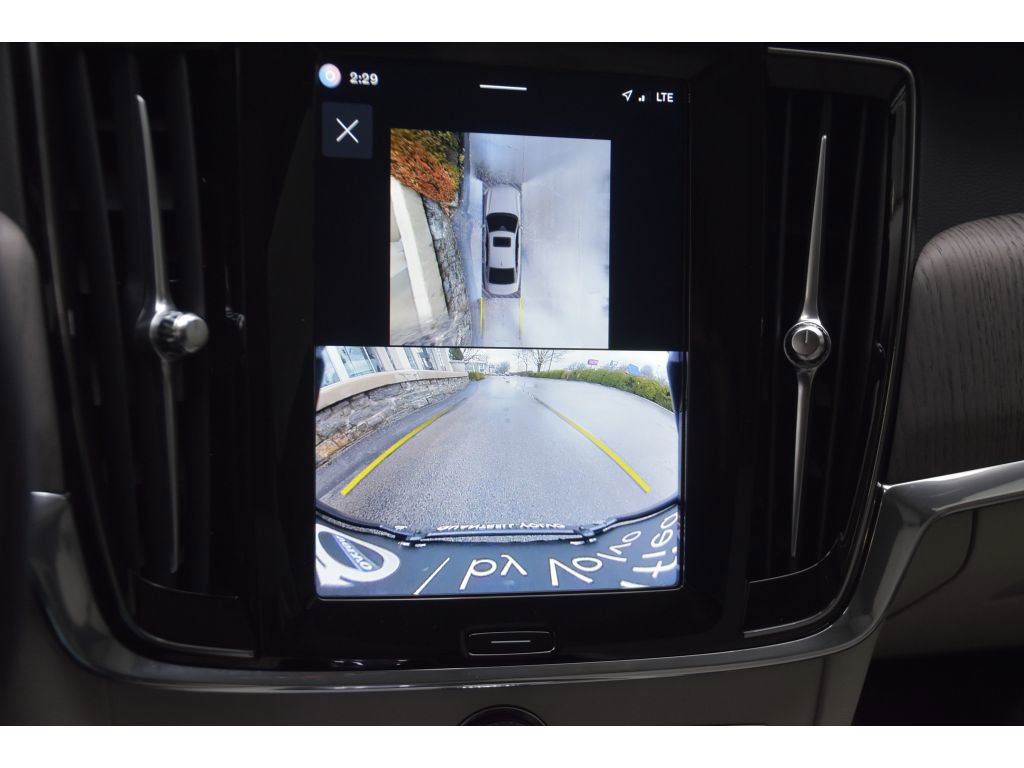 Certified 2025 Volvo S90 B6 Ultra image 22