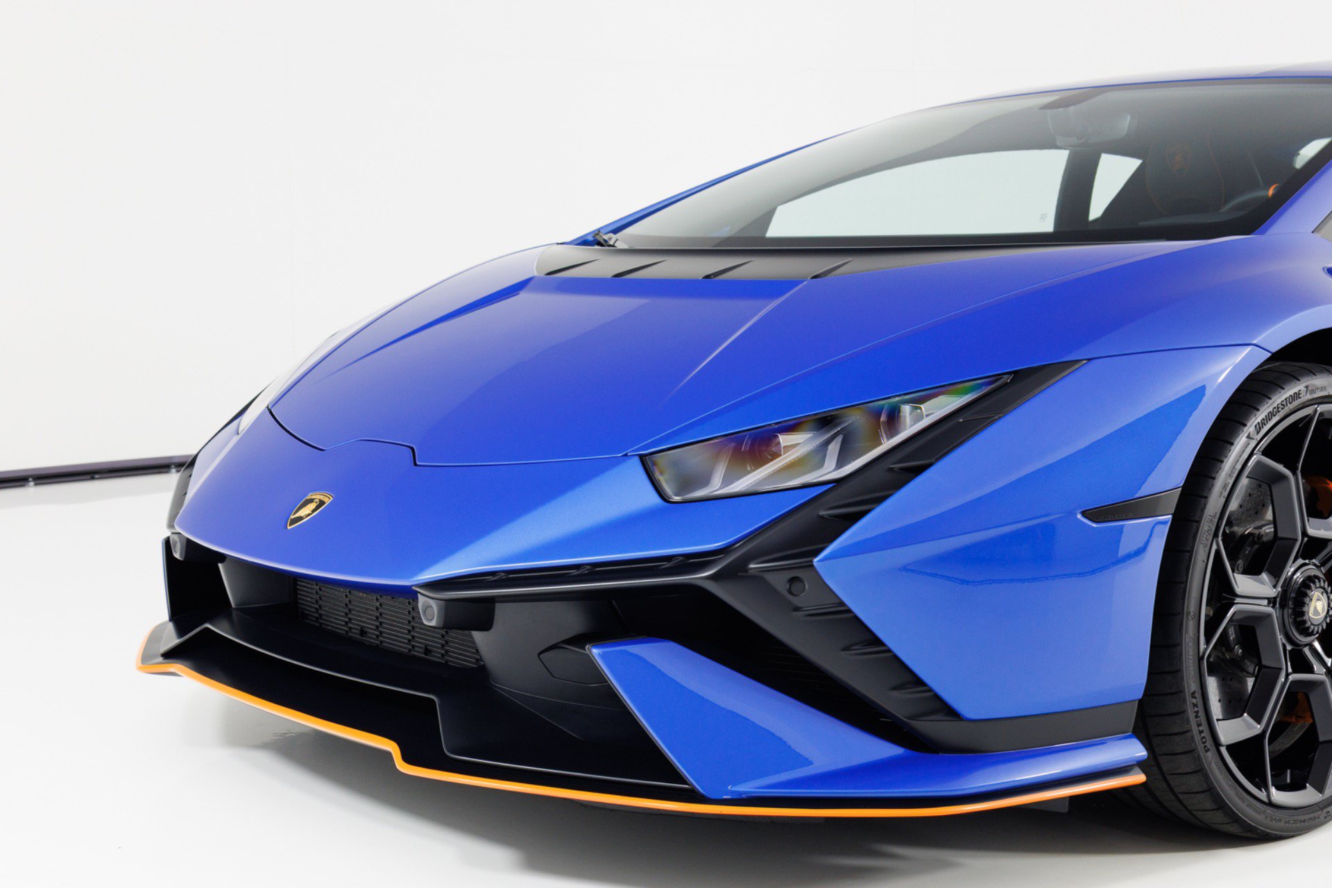 Used 2023 Lamborghini Huracan Tecnica RWD image 63