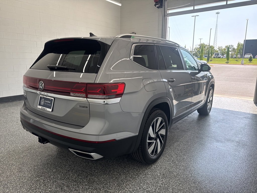 Certified 2025 Volkswagen Atlas SEL image 4