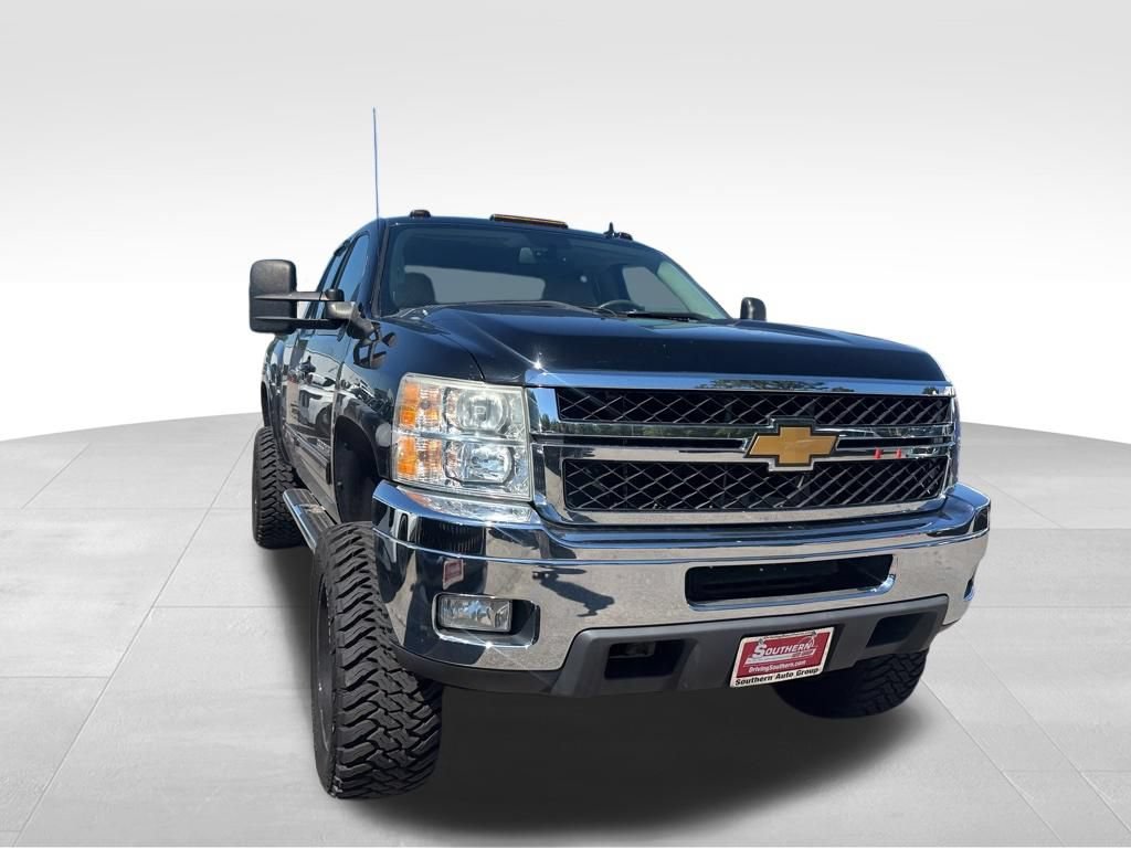 Used 2013 Chevrolet Silverado 2500 LTZ w/ LTZ Plus Package AWD/4WD image 28