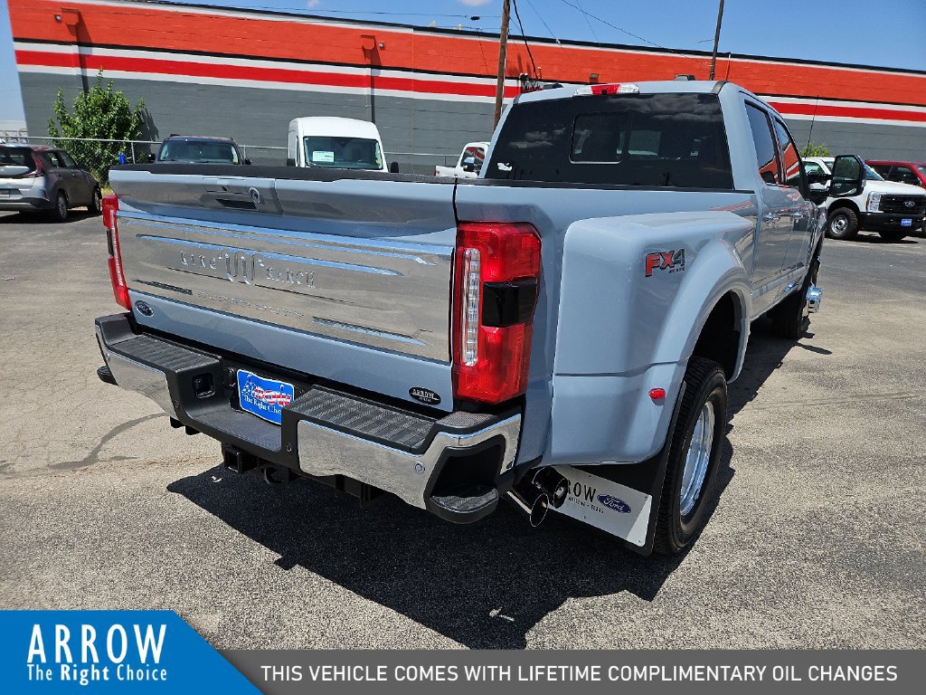 New 2026 Ford F350 King Ranch w/ Chrome Package AWD/4WD image 11