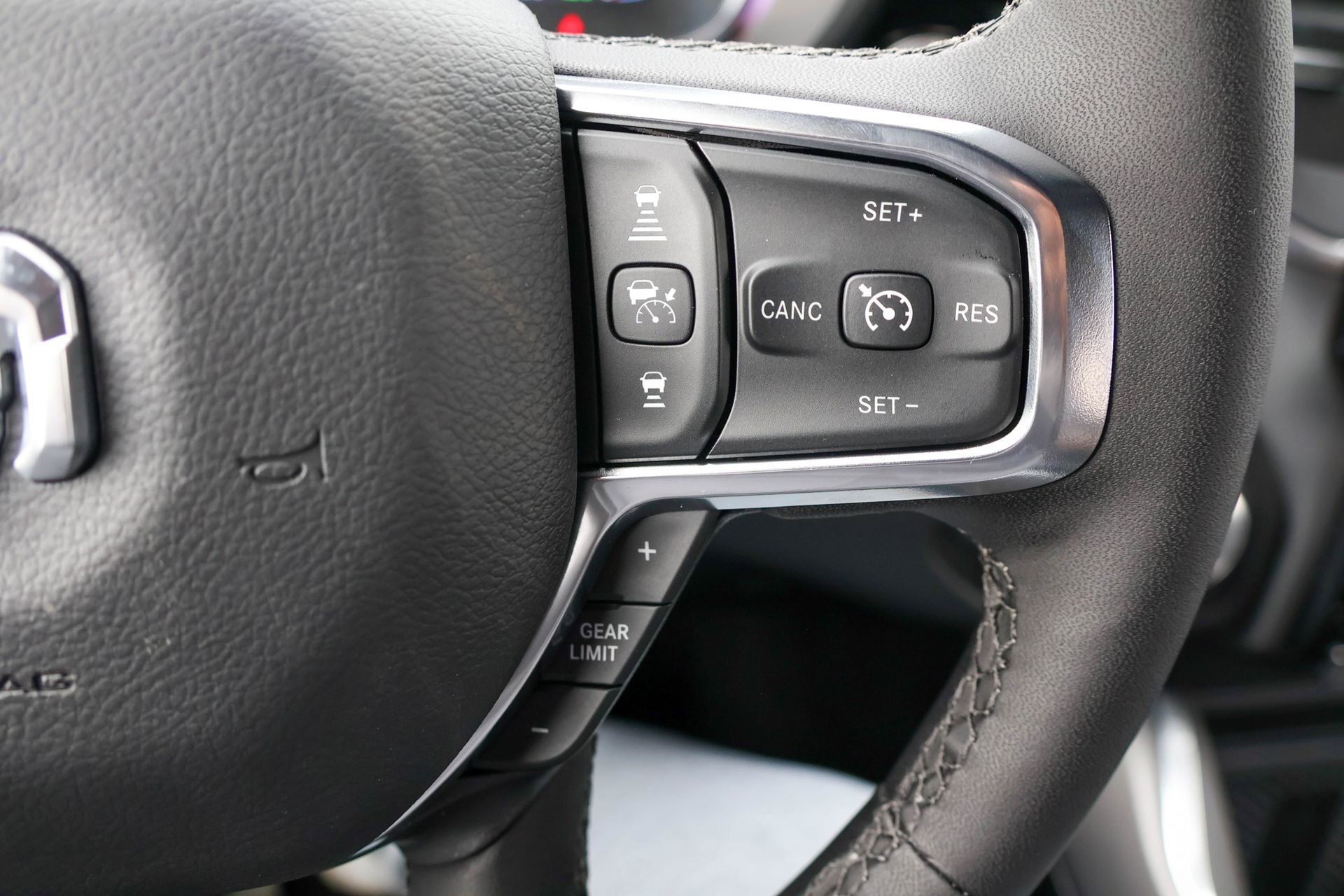 New 2026 RAM 1500 Laramie image 32