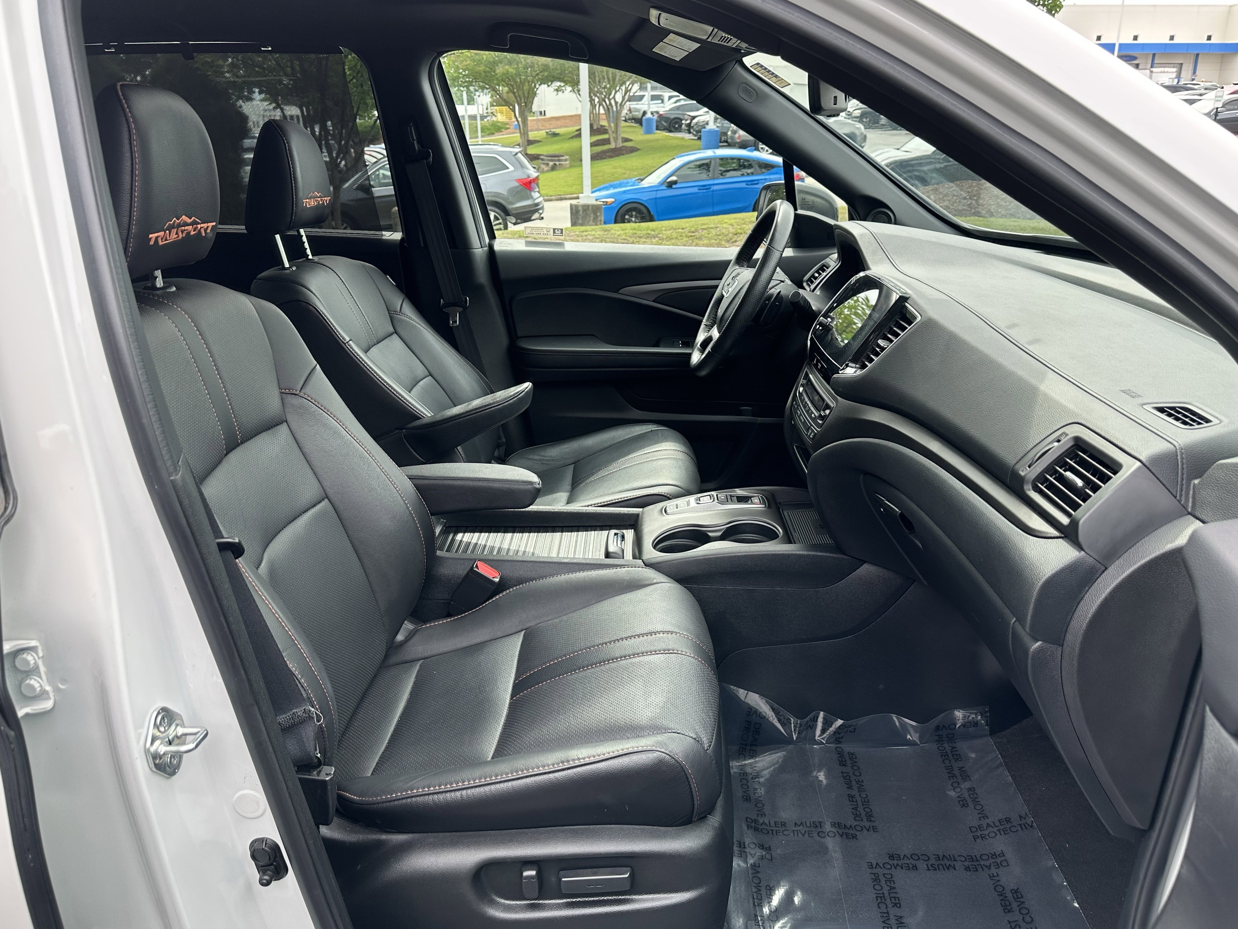 Certified 2023 Honda Passport TrailSport image 35