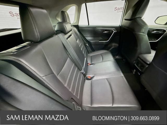 Used 2023 Toyota RAV4 XLE Premium image 27