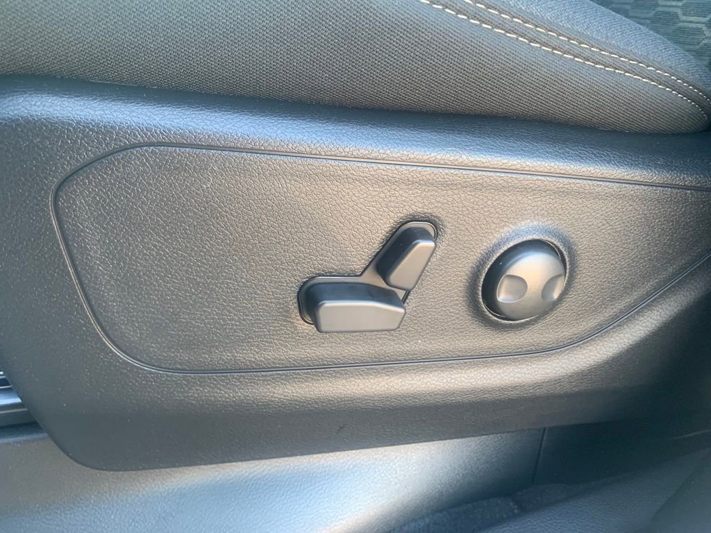 New 2026 RAM 1500 Big Horn w/ Night Edition AWD/4WD image 14