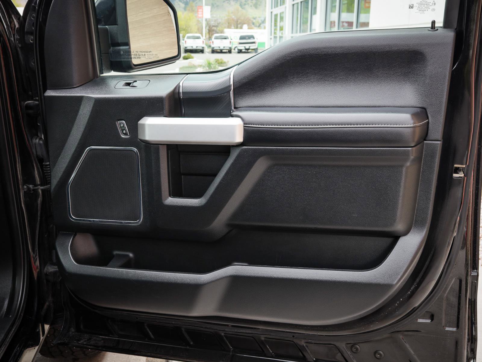 Used 2020 Ford F150 Lariat w/ Equipment Group 502A Luxury AWD/4WD image 27