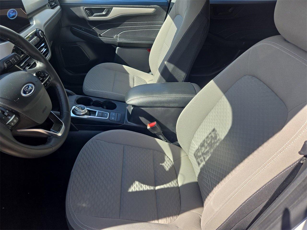 Used 2022 Ford Escape SE w/ Convenience Package image 10