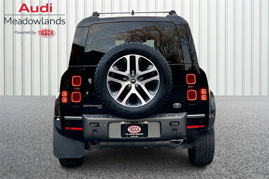 Used 2023 Land Rover Defender 110 X-Dynamic SE image 5