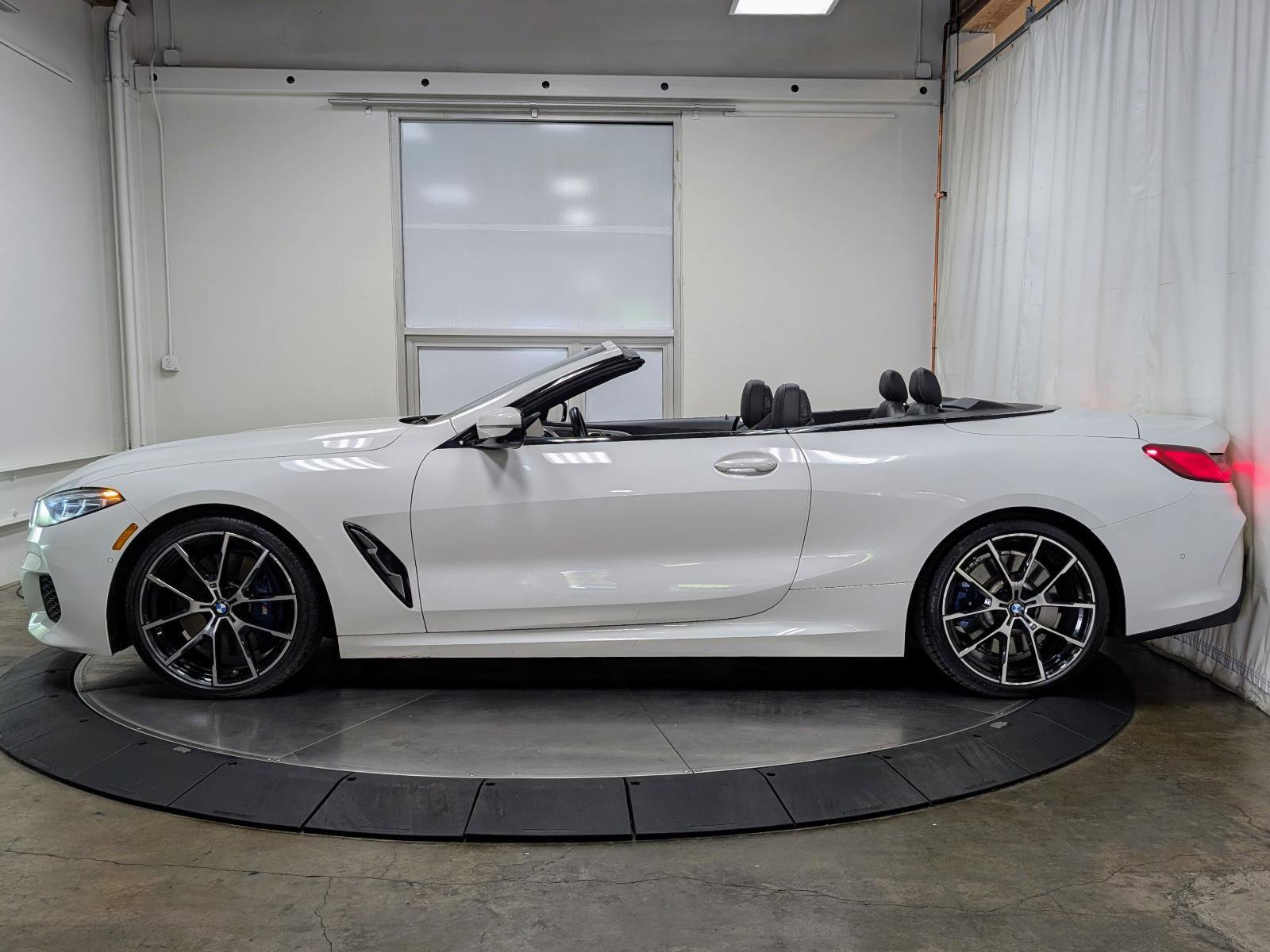 Used 2020 BMW 840i xDrive Convertible w/ M Sport Package AWD/4WD image 6