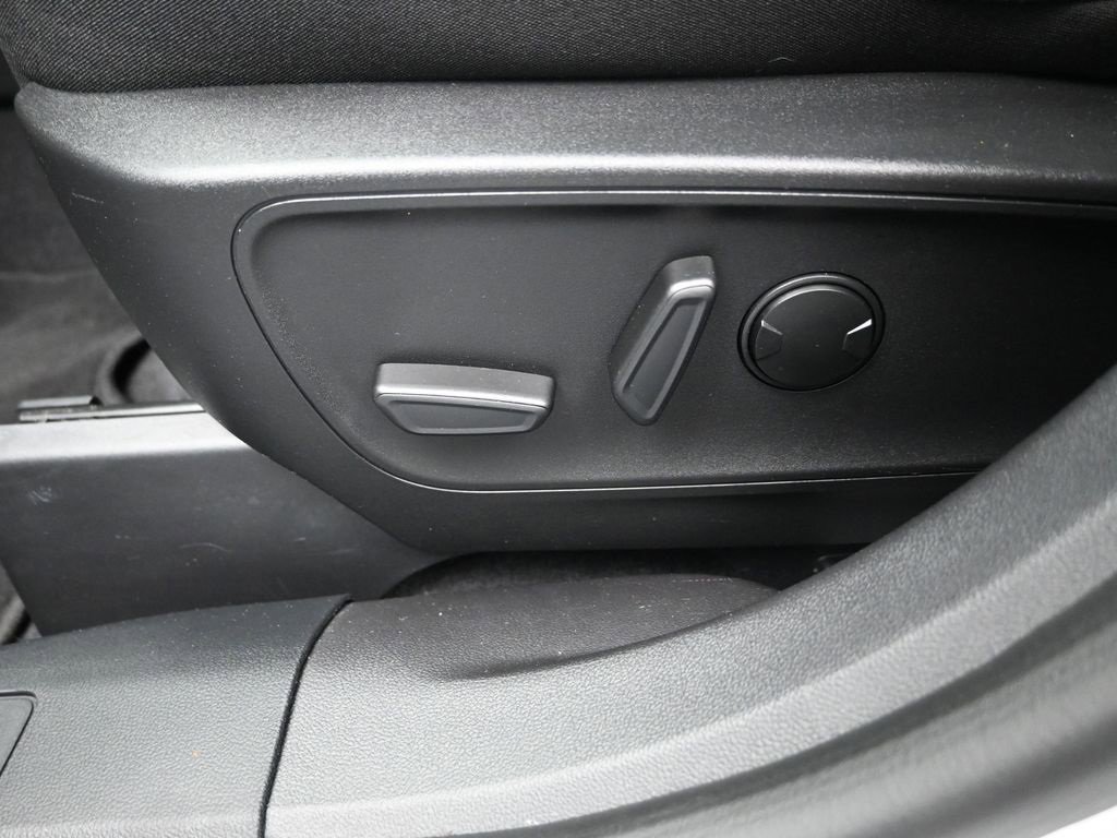Used 2023 Ford Escape Active image 12