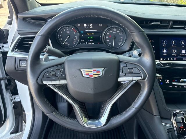 Used 2023 Cadillac XT6 Sport w/ Technology Package image 37