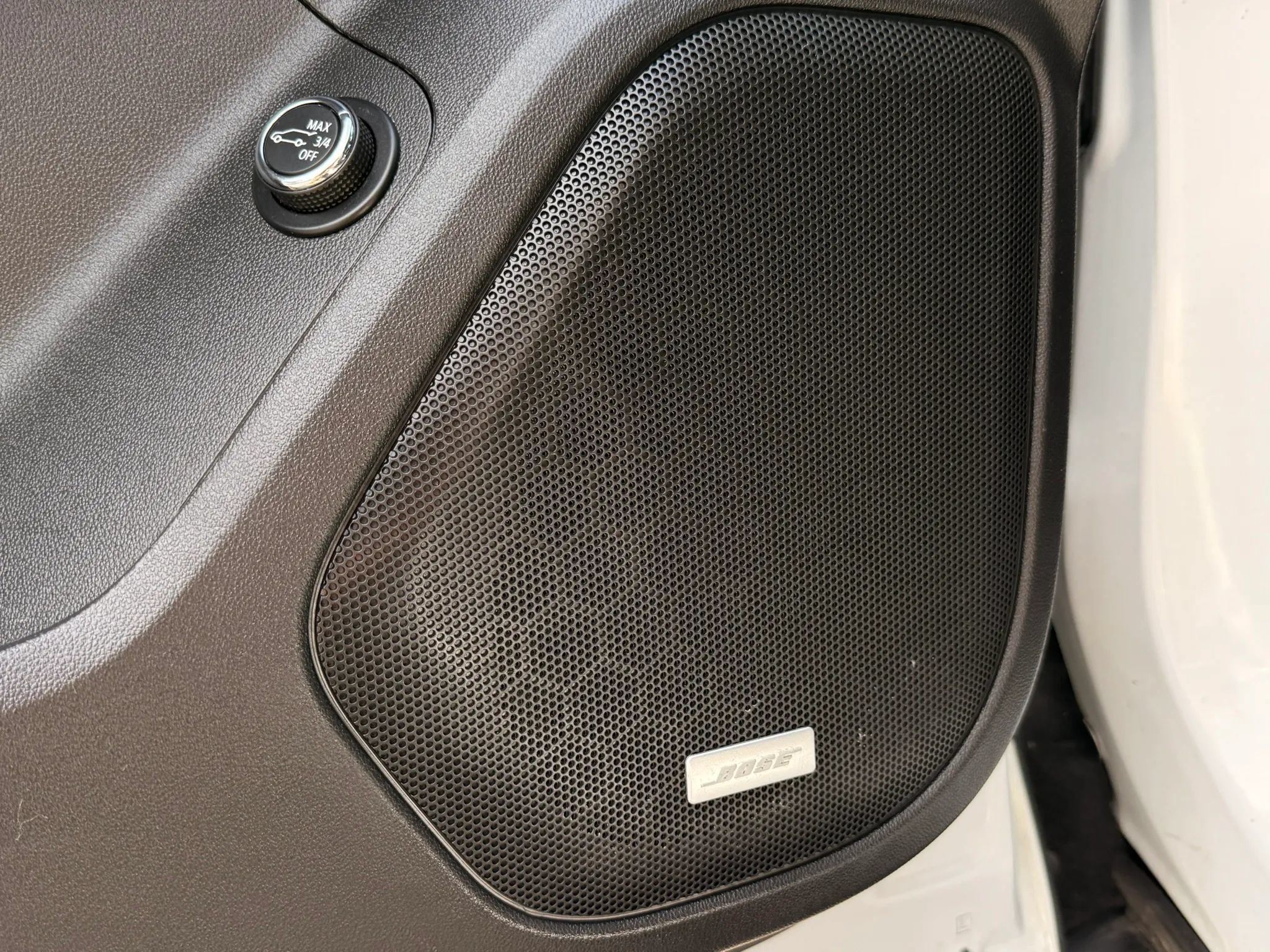 Used 2019 GMC Acadia SLT AWD/4WD image 26