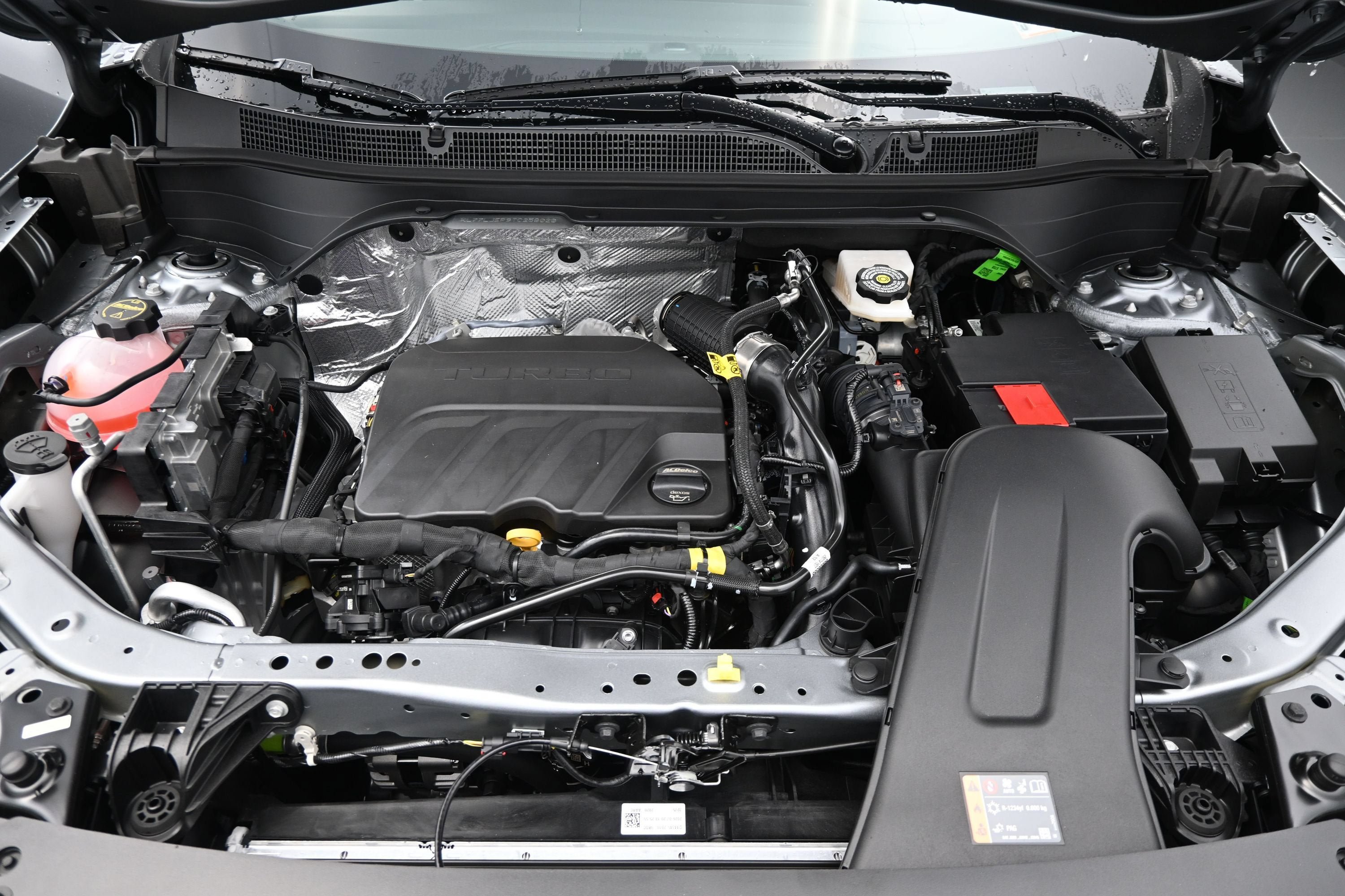 New 2026 Chevrolet Trax RS w/ Sunroof Package FWD image 34