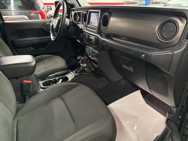 Used 2018 Jeep Wrangler Unlimited Sport S image 39