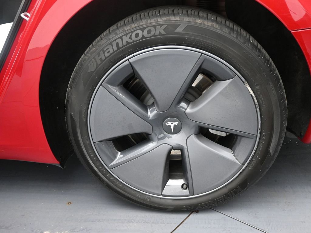 Used 2023 Tesla Model 3 Standard Range image 37