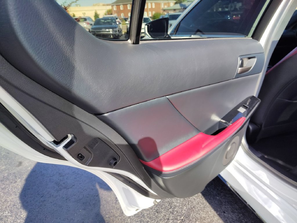 Used 2024 Lexus IS 350 F Sport RWD image 21