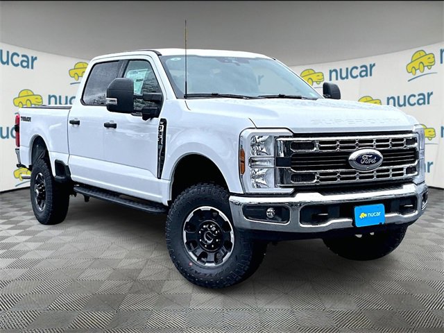 New 2025 Ford F350 XLT w/ Tremor Off-Road Package