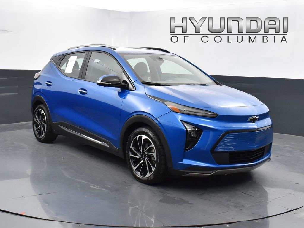 Used 2023 Chevrolet Bolt EUV Premier w/ Sun & Sound Package