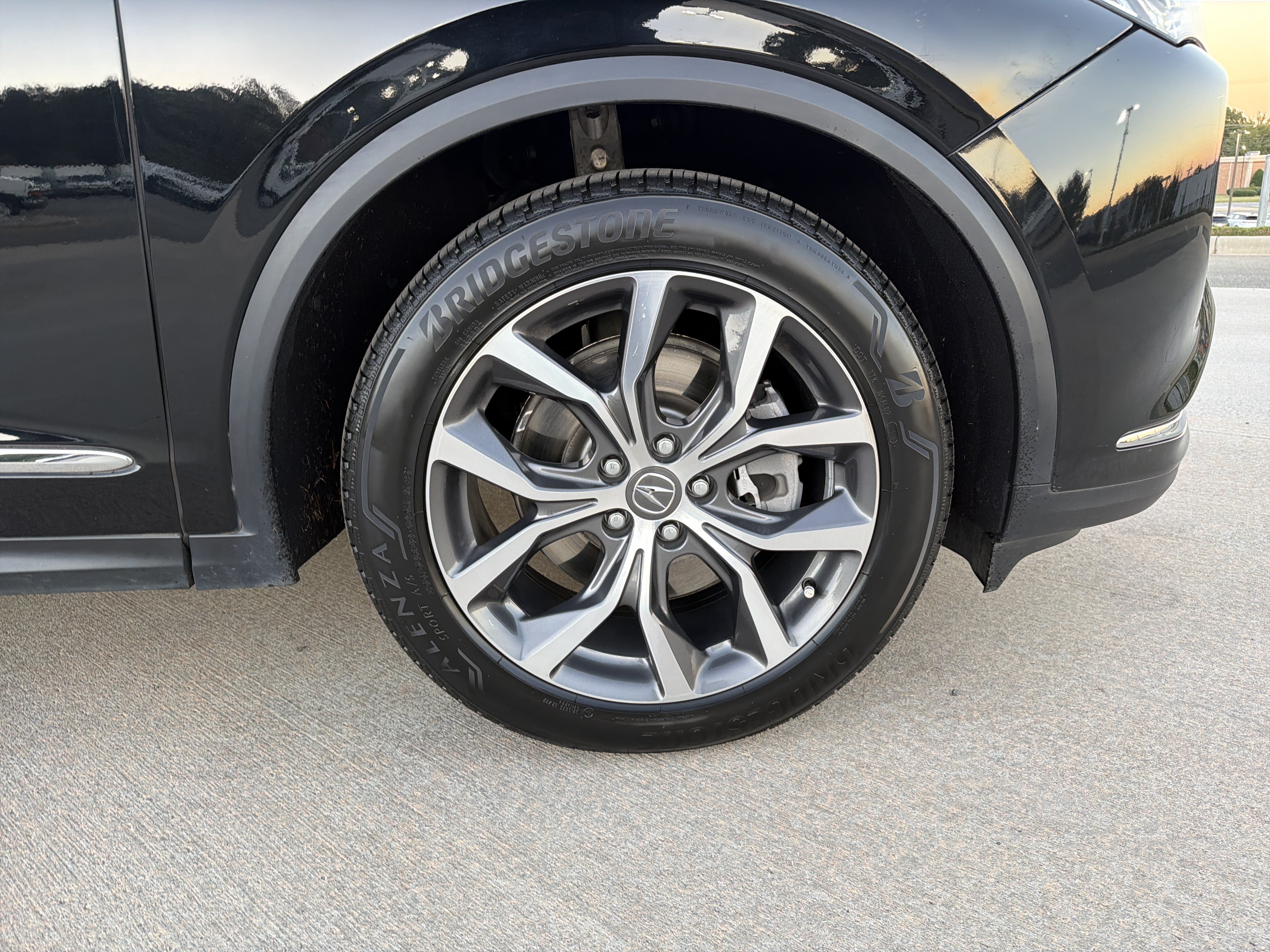Certified 2024 Acura MDX w/ Technology Package AWD/4WD image 13