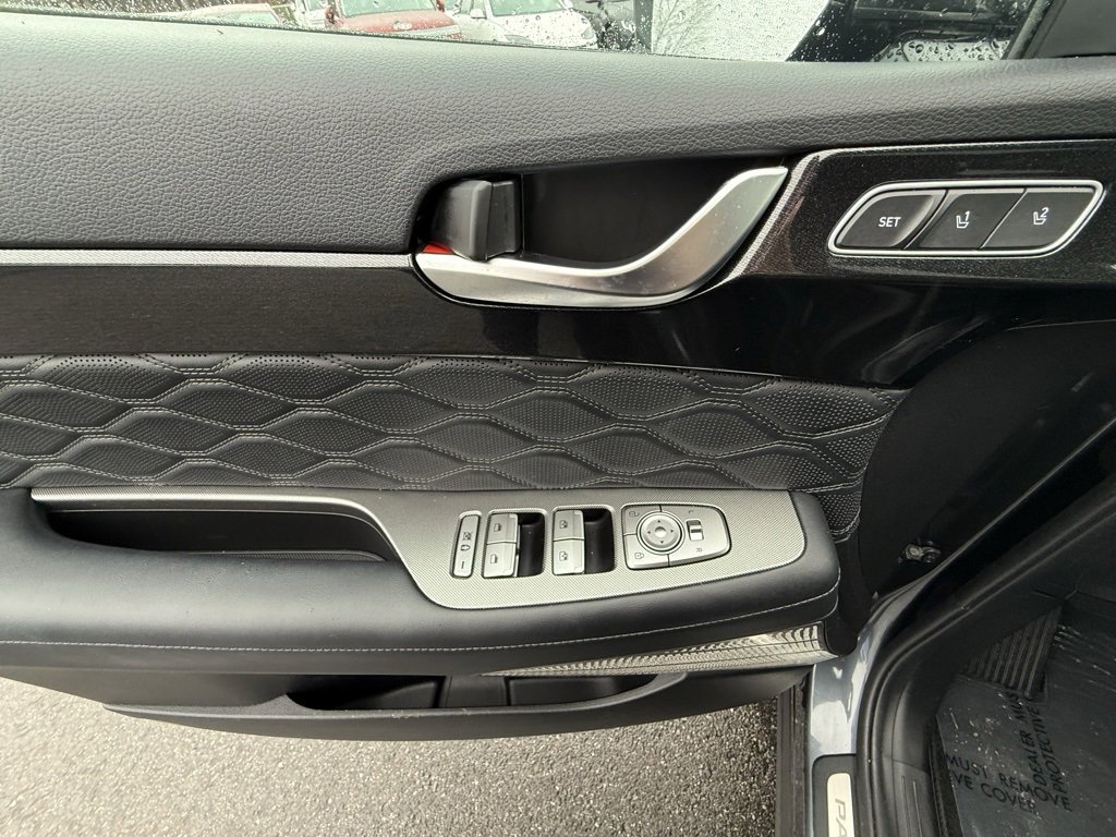 Certified 2020 Hyundai Palisade Limited image 17