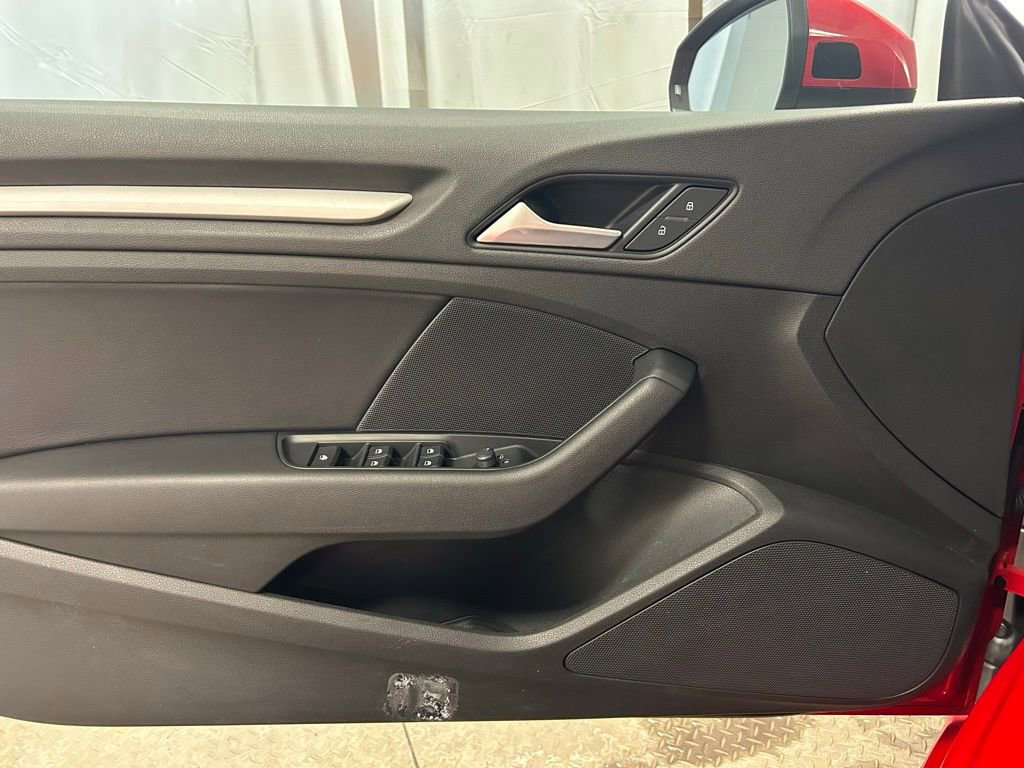 Used 2015 Audi A3 2.0T Premium w/ Audi MMI Navigation Plus image 4