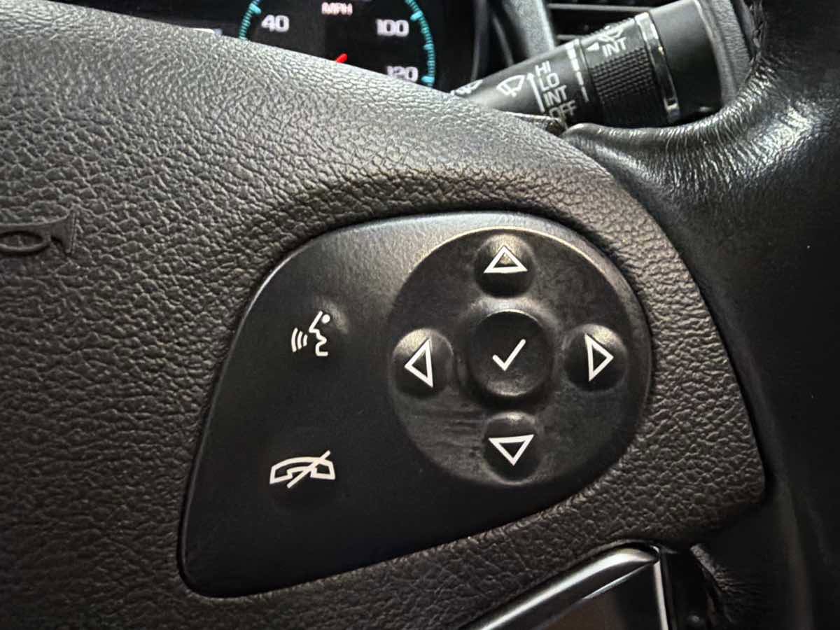 Used 2019 Chevrolet Impala Premier FWD image 17