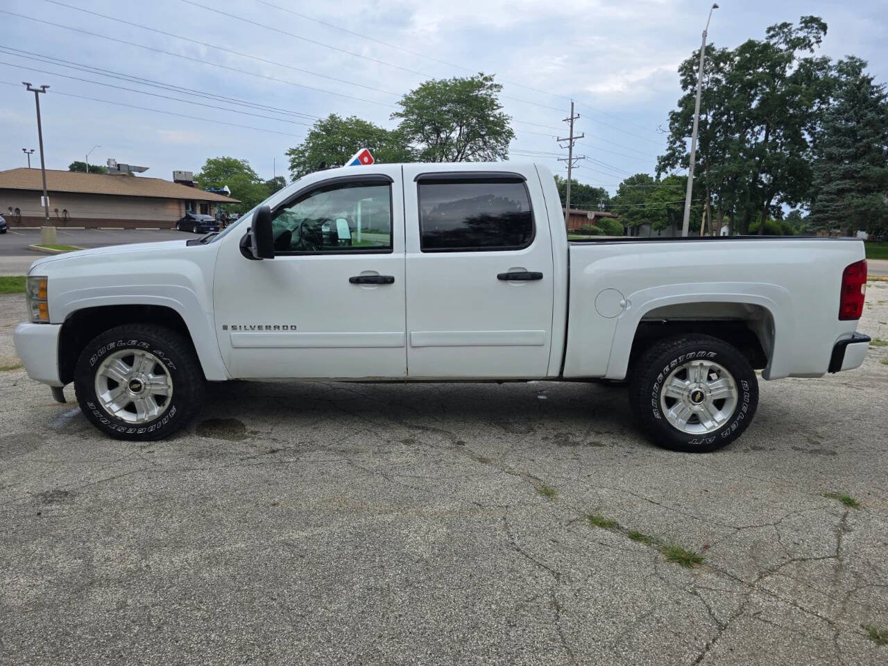Used 2008 Chevrolet Silverado 1500 LTZ w/ Safety Package AWD/4WD image 5